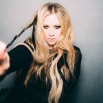 Baby It&#039;s Cold Outside - Avril Lavigne & Jonny Blu