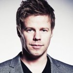 Beat As One (Richard Durand Reloaded Remix) - Ferry Corsten feat. Angelika Vee