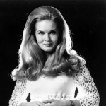 A Mansion on the Hill - Lynn Anderson